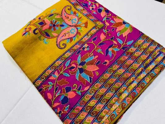 Classic Kashmiri Qalamkar Shawl – Handcrafted Ethnic Fashion