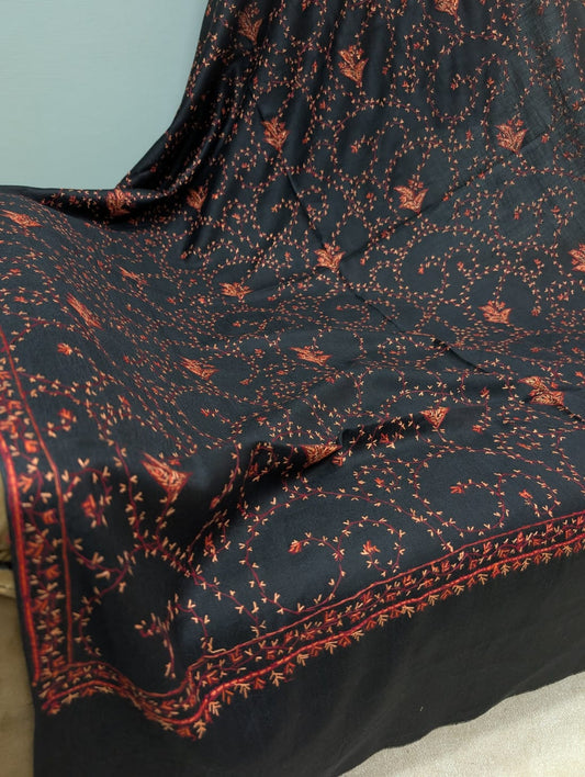 Premium Pashmina Shawl – Fine Handmade Kashmiri Work