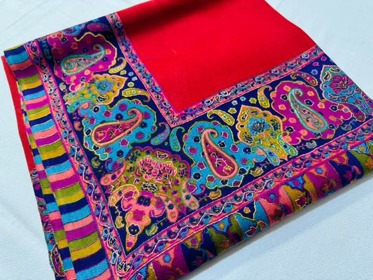 Classic Kashmiri Qalamkar Shawl – Handcrafted Ethnic Fashion